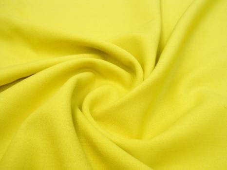 Костюмная ткань желтого цвета